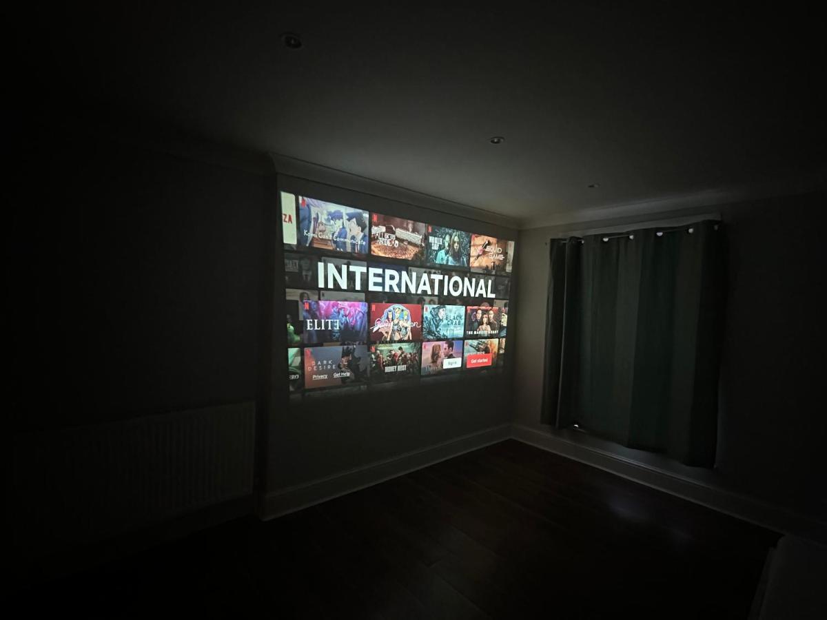 Liverpool Street Green Bedroom Лондон Экстерьер фото