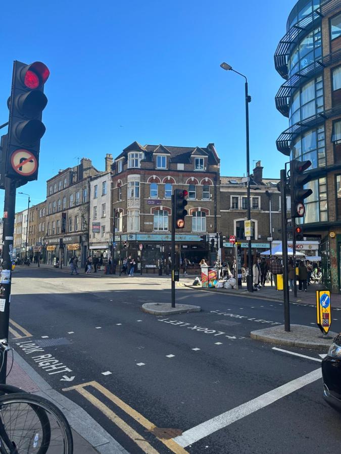 Liverpool Street Green Bedroom Лондон Экстерьер фото